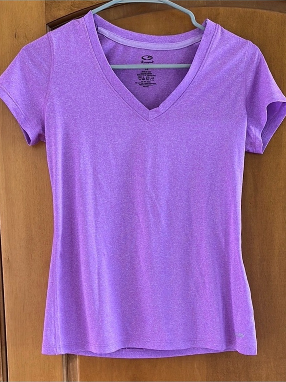 C9 Champion Women's Heather Purple DuoDry V-Neck Tee XS